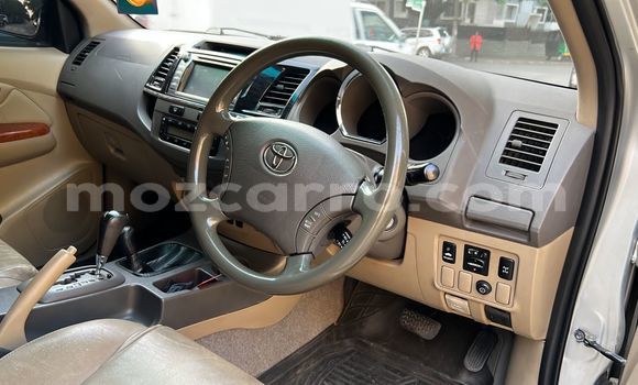 Nunua Ilio tumika Toyota Fortuner Nyingine Gari ndani ya Maputo nchini Maputo Nunua Ilio tumika Toyota Fortuner Nyingine Gari ndani ya Maputo nchini Maputo