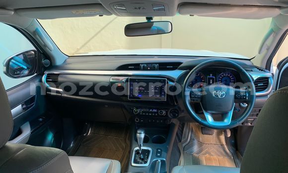 Nunua Ilio tumika Toyota Hiluxe Revo Nyeupe Gari ndani ya Maputo nchini Maputo Nunua Ilio tumika Toyota Hiluxe Revo Nyeupe Gari ndani ya Maputo nchini Maputo