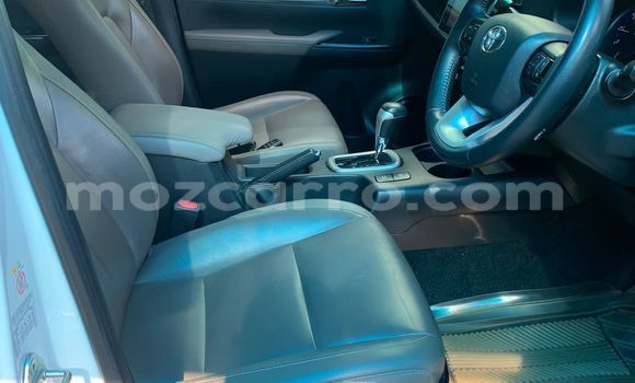 Nunua Ilio tumika Toyota Hiluxe Revo Nyeupe Gari ndani ya Maputo nchini Maputo Nunua Ilio tumika Toyota Hiluxe Revo Nyeupe Gari ndani ya Maputo nchini Maputo