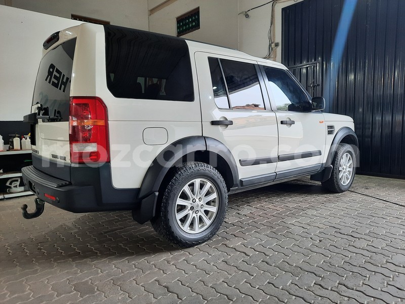 Big with watermark land rover discovery maputo maputo 14223