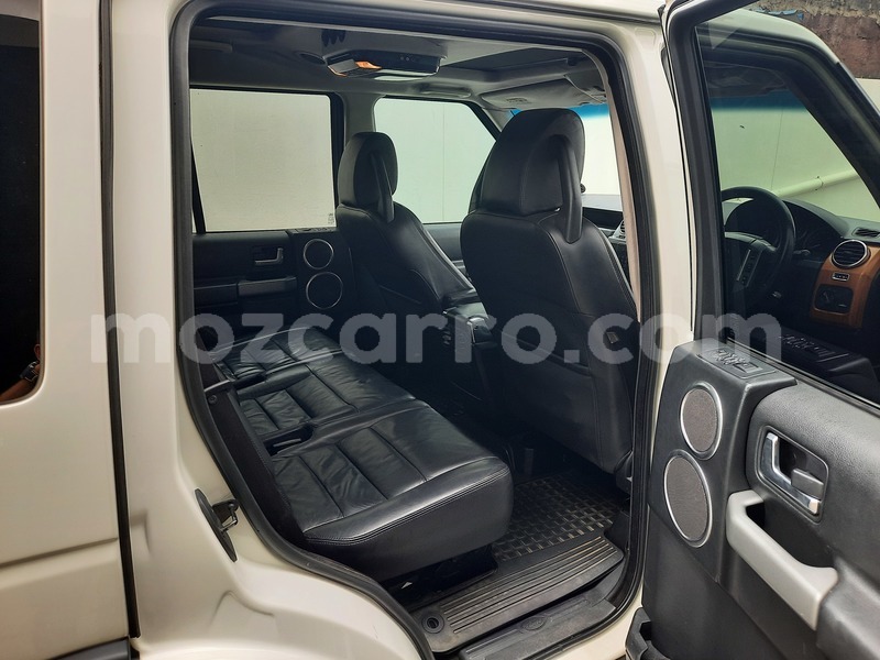 Big with watermark land rover discovery maputo maputo 14223