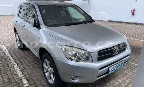 Comprar Usado Toyota RAV4 De outros Carro em Maputo em Maputo