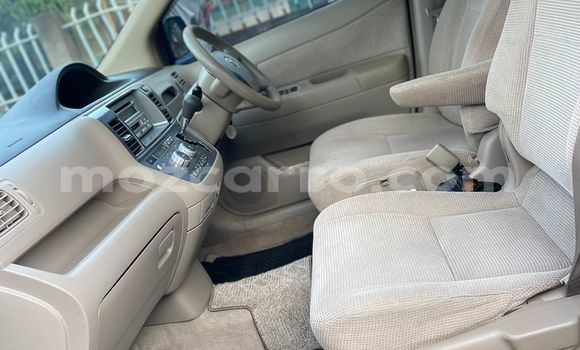 Buy Used Toyota Raum Brown Car in Maputo in Maputo