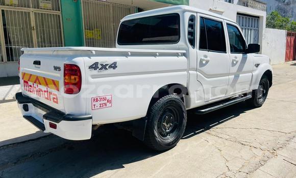 Comprar Usado Mahindra Marshal Branco Carro em Maputo em Maputo Comprar Usado Mahindra Marshal Branco Carro em Maputo em Maputo
