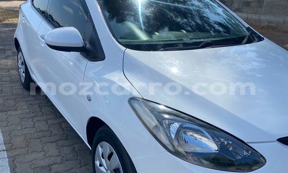 Tenga Tsaru Mazda Demio Chena Mota in Maputo in Maputo Tenga Tsaru Mazda Demio Chena Mota in Maputo in Maputo