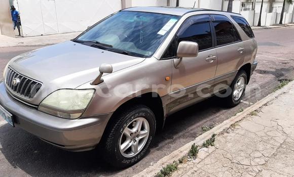 Comprar Usado Toyota Harrier Castanho Carro em Maputo em Maputo Comprar Usado Toyota Harrier Castanho Carro em Maputo em Maputo