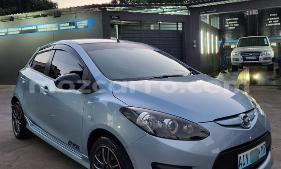 Comprar Usado Mazda Demio Azul Carro em Maputo em Maputo Comprar Usado Mazda Demio Azul Carro em Maputo em Maputo