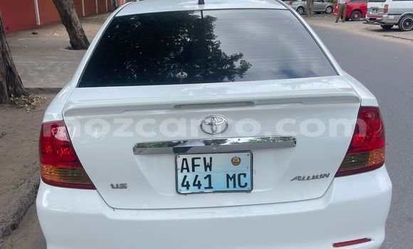 Comprar Usado Toyota Allion Branco Carro em Maputo em Maputo Comprar Usado Toyota Allion Branco Carro em Maputo em Maputo