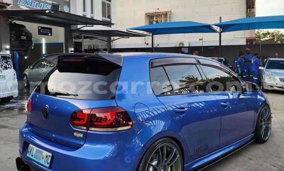 Buy Used Volkswagen Golf R Blue Car in Maputo in Maputo Buy Used Volkswagen Golf R Blue Car in Maputo in Maputo