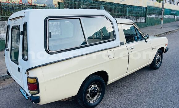 Tenga Tsaru Nissan Caravan Bhurawuni Mota in Maputo in Maputo Tenga Tsaru Nissan Caravan Bhurawuni Mota in Maputo in Maputo