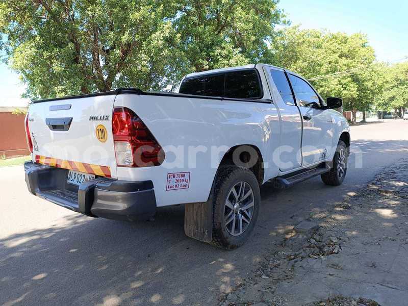 Big with watermark toyota hilux tete marara 14275