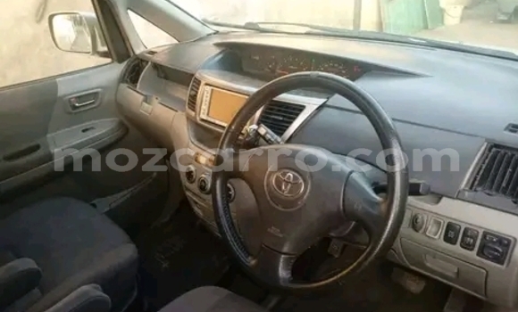 Nunua Ilio tumika Toyota Noah Nyingine Gari ndani ya Maputo nchini Maputo Nunua Ilio tumika Toyota Noah Nyingine Gari ndani ya Maputo nchini Maputo