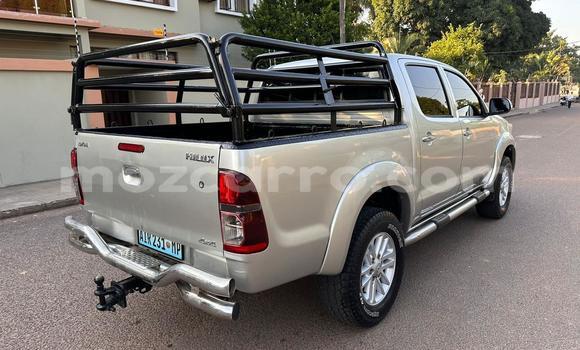 Nunua Ilio tumika Toyota Hilux Nyingine Gari ndani ya Maputo nchini Maputo Nunua Ilio tumika Toyota Hilux Nyingine Gari ndani ya Maputo nchini Maputo
