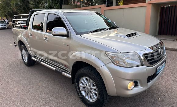 Tenga Tsaru Toyota Hilux Bhurawuni Mota in Maputo in Maputo Tenga Tsaru Toyota Hilux Bhurawuni Mota in Maputo in Maputo