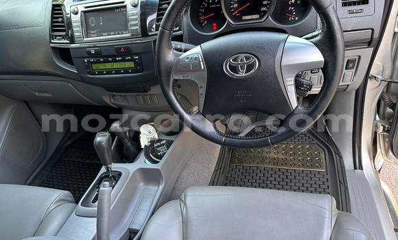 Nunua Ilio tumika Toyota Hilux Nyingine Gari ndani ya Maputo nchini Maputo Nunua Ilio tumika Toyota Hilux Nyingine Gari ndani ya Maputo nchini Maputo