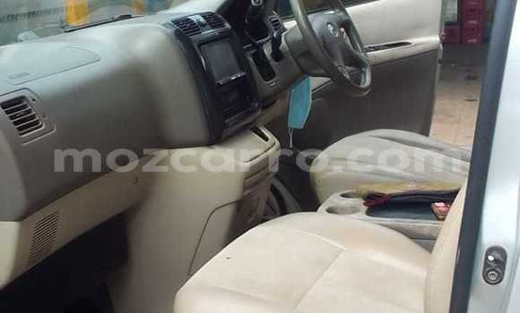 Comprar Usado Toyota Grand HiAce De outros Carro em Maputo em Maputo Comprar Usado Toyota Grand HiAce De outros Carro em Maputo em Maputo