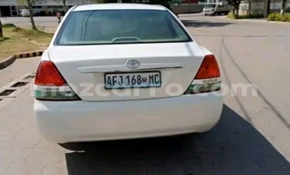 Nunua Ilio tumika Toyota Mark II Nyeupe Gari ndani ya Maputo nchini Maputo Nunua Ilio tumika Toyota Mark II Nyeupe Gari ndani ya Maputo nchini Maputo