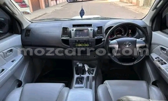 Nunua Ilio tumika Toyota Hilux Nyingine Gari ndani ya Maputo nchini Maputo Nunua Ilio tumika Toyota Hilux Nyingine Gari ndani ya Maputo nchini Maputo