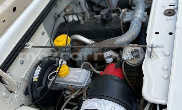 Buy Used Mahindra Bolero White Car in Maputo in Maputo Buy Used Mahindra Bolero White Car in Maputo in Maputo