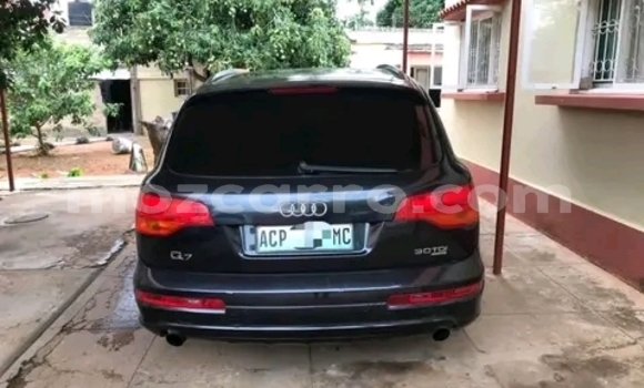 Nunua Ilio tumika Audi Q7 Nyeusi Gari ndani ya Maputo nchini Maputo Nunua Ilio tumika Audi Q7 Nyeusi Gari ndani ya Maputo nchini Maputo