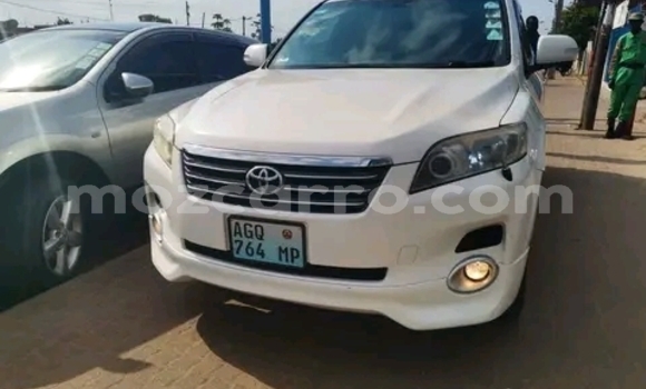 Tenga Tsaru Toyota Vanguard Chena Mota in Maputo in Maputo