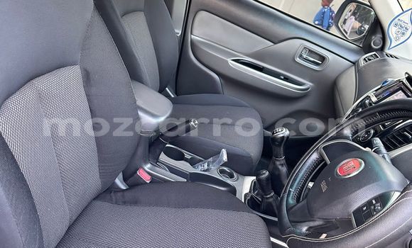 Buy Used Fiat Fullback White Car in Maputo in Maputo Buy Used Fiat Fullback White Car in Maputo in Maputo