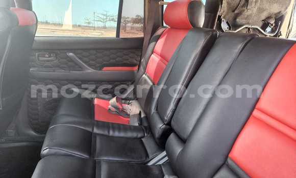 Buy Used Toyota Land Cruiser Red Car in Maputo in Maputo