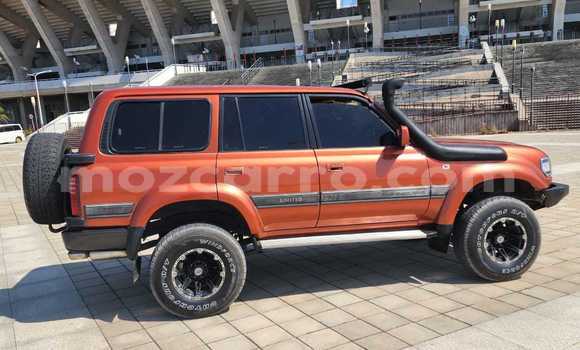 Nunua Ilio tumika Toyota Land Cruiser Nyekundu Gari ndani ya Maputo nchini Maputo Nunua Ilio tumika Toyota Land Cruiser Nyekundu Gari ndani ya Maputo nchini Maputo
