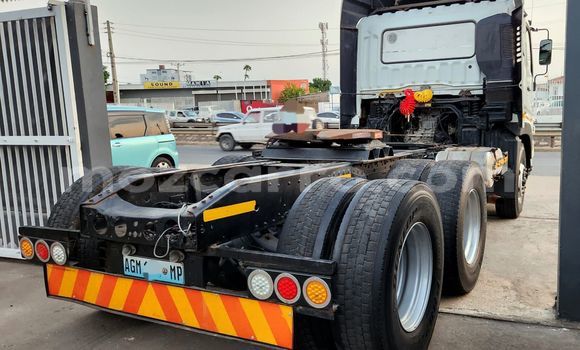 Comprar Usado Mitsubishi L400 Branco Caminhão em Maputo em Maputo Comprar Usado Mitsubishi L400 Branco Caminhão em Maputo em Maputo