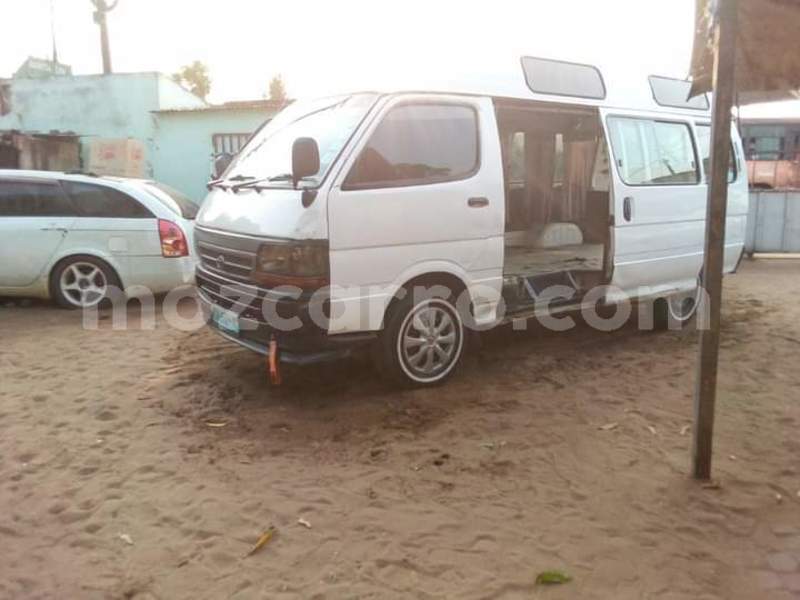 Big with watermark toyota hiace nampula mocambique 14350
