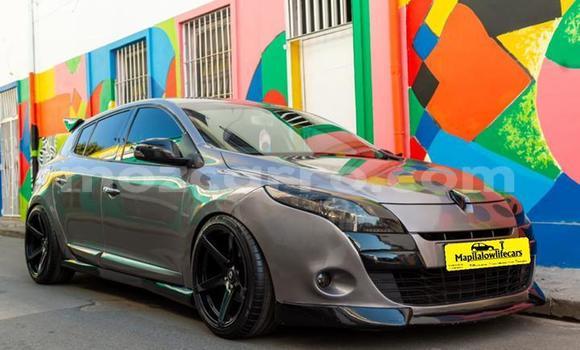 Comprar Usado Renault Megane De outros Carro em Maputo em Maputo Comprar Usado Renault Megane De outros Carro em Maputo em Maputo