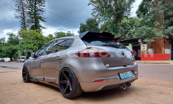 Buy Used Renault Megane Other Car in Maputo in Maputo Buy Used Renault Megane Other Car in Maputo in Maputo