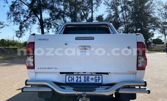 Buy Used Toyota Hilux White Car in Maputo in Maputo Buy Used Toyota Hilux White Car in Maputo in Maputo