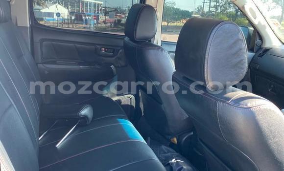 Buy Used Toyota Hilux White Car in Maputo in Maputo Buy Used Toyota Hilux White Car in Maputo in Maputo