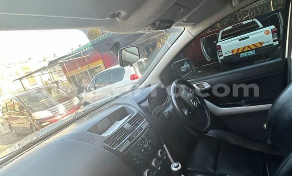 Comprar Usado Mazda BT-50 De outros Carro em Maputo em Maputo Comprar Usado Mazda BT-50 De outros Carro em Maputo em Maputo