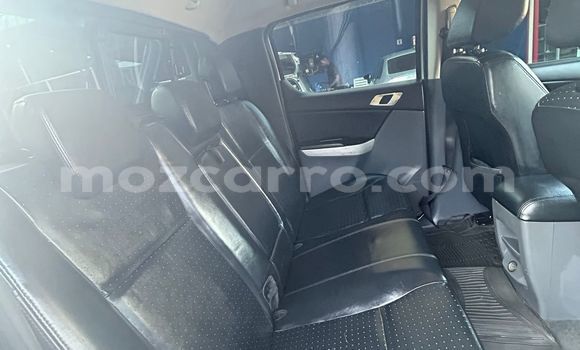 Comprar Usado Mazda BT-50 De outros Carro em Maputo em Maputo Comprar Usado Mazda BT-50 De outros Carro em Maputo em Maputo