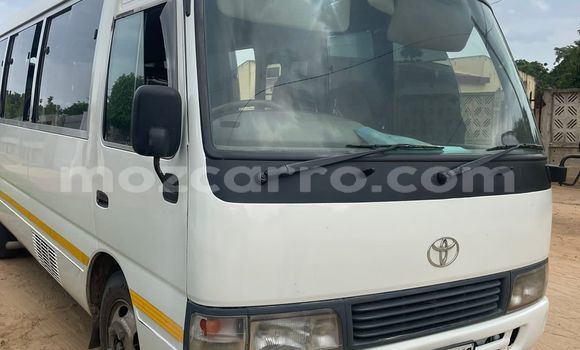 Comprar Usado Toyota Coaster Castanho Carro em Maputo em Maputo Comprar Usado Toyota Coaster Castanho Carro em Maputo em Maputo