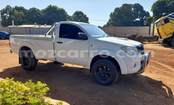 Comprar Usado Toyota Hilux Branco Carro em Maputo em Maputo Comprar Usado Toyota Hilux Branco Carro em Maputo em Maputo