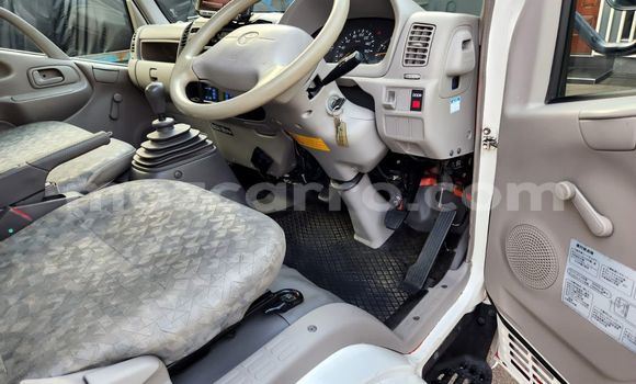 Tenga Tsaru Toyota HiAce Chena Rori in Maputo in Maputo Tenga Tsaru Toyota HiAce Chena Rori in Maputo in Maputo