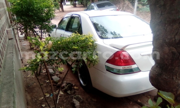 Nunua Ilio tumika Toyota Mark II Nyeupe Gari ndani ya Maputo nchini Maputo Nunua Ilio tumika Toyota Mark II Nyeupe Gari ndani ya Maputo nchini Maputo