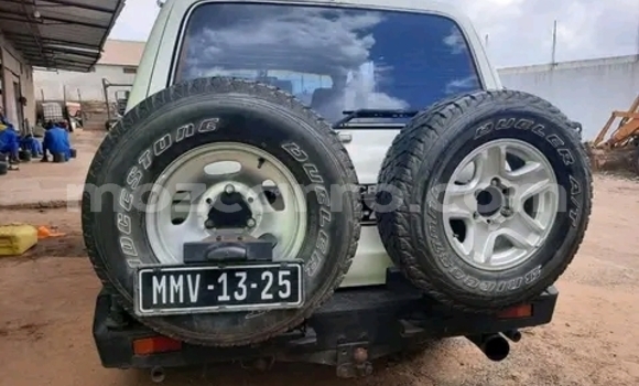 Comprar Usado Toyota Land Cruiser De outros Carro em Maputo em Maputo Comprar Usado Toyota Land Cruiser De outros Carro em Maputo em Maputo