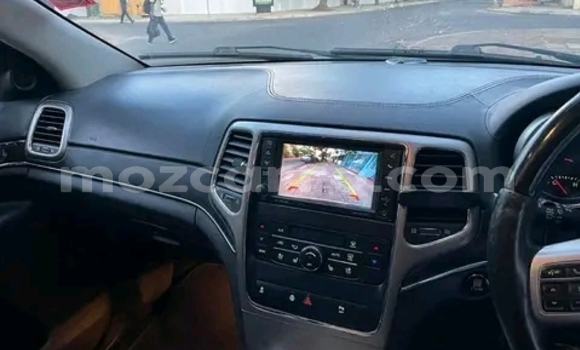 Comprar Usado Jeep Cherokee De outros Carro em Maputo em Maputo Comprar Usado Jeep Cherokee De outros Carro em Maputo em Maputo