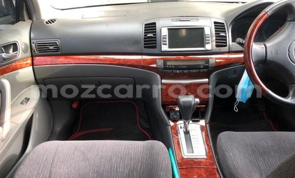 Tenga Tsaru Toyota Allion Sirivha Mota in Maputo in Maputo