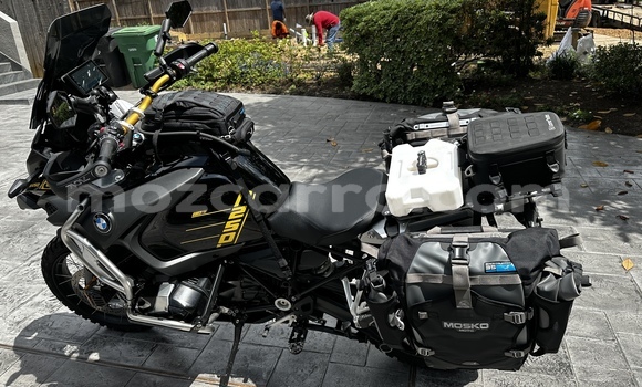 Comprar Usado BMW R1200GS Adventure Preto Moto em Namaacha em Maputo Comprar Usado BMW R1200GS Adventure Preto Moto em Namaacha em Maputo