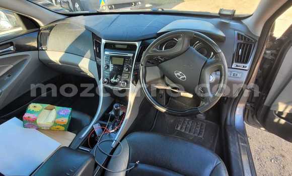 Comprar Usado Hyundai Sonata Branco Carro em Maputo em Maputo Comprar Usado Hyundai Sonata Branco Carro em Maputo em Maputo