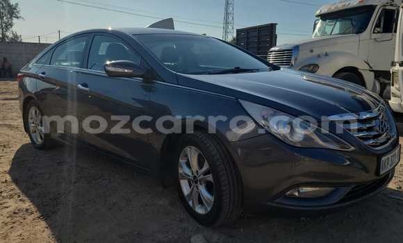 Comprar Usado Hyundai Sonata Branco Carro em Maputo em Maputo Comprar Usado Hyundai Sonata Branco Carro em Maputo em Maputo