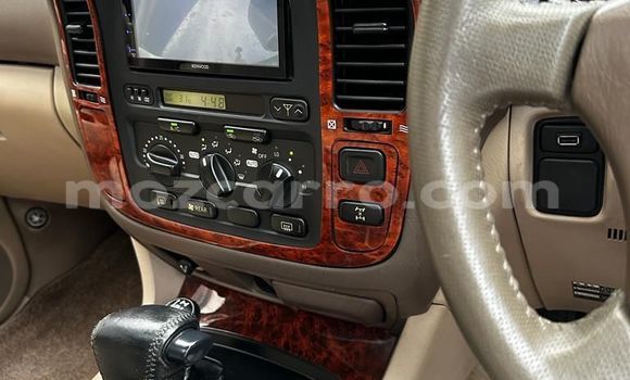 Buy Used Toyota Land Cruiser Prado White Car in Maputo in Maputo Buy Used Toyota Land Cruiser Prado White Car in Maputo in Maputo
