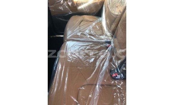 Tenga Imported Nissan Patrol Chena Mota in Import - Dubai in Cabo Delgado Tenga Imported Nissan Patrol Chena Mota in Import - Dubai in Cabo Delgado