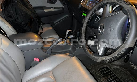 Comprar Usado Toyota Hilux Branco Carro em Maputo em Maputo Comprar Usado Toyota Hilux Branco Carro em Maputo em Maputo