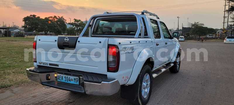 Big with watermark nissan hardbody maputo maputo 14407